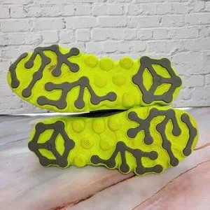 New Balance Shoes New Balance Minimus Ionix 390 Sneakers